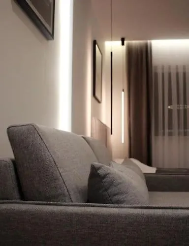 Elegant - Center * טיראנה