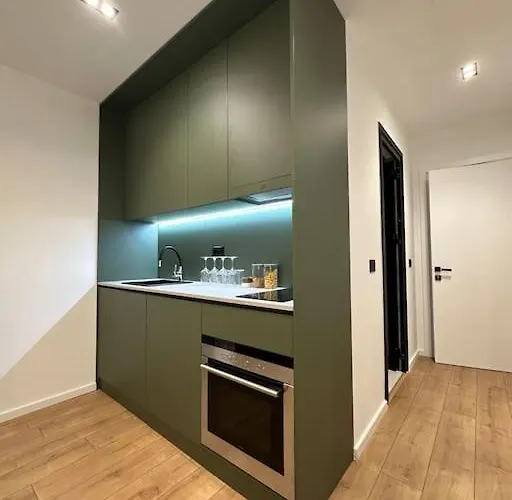 Elegant - Center דירה